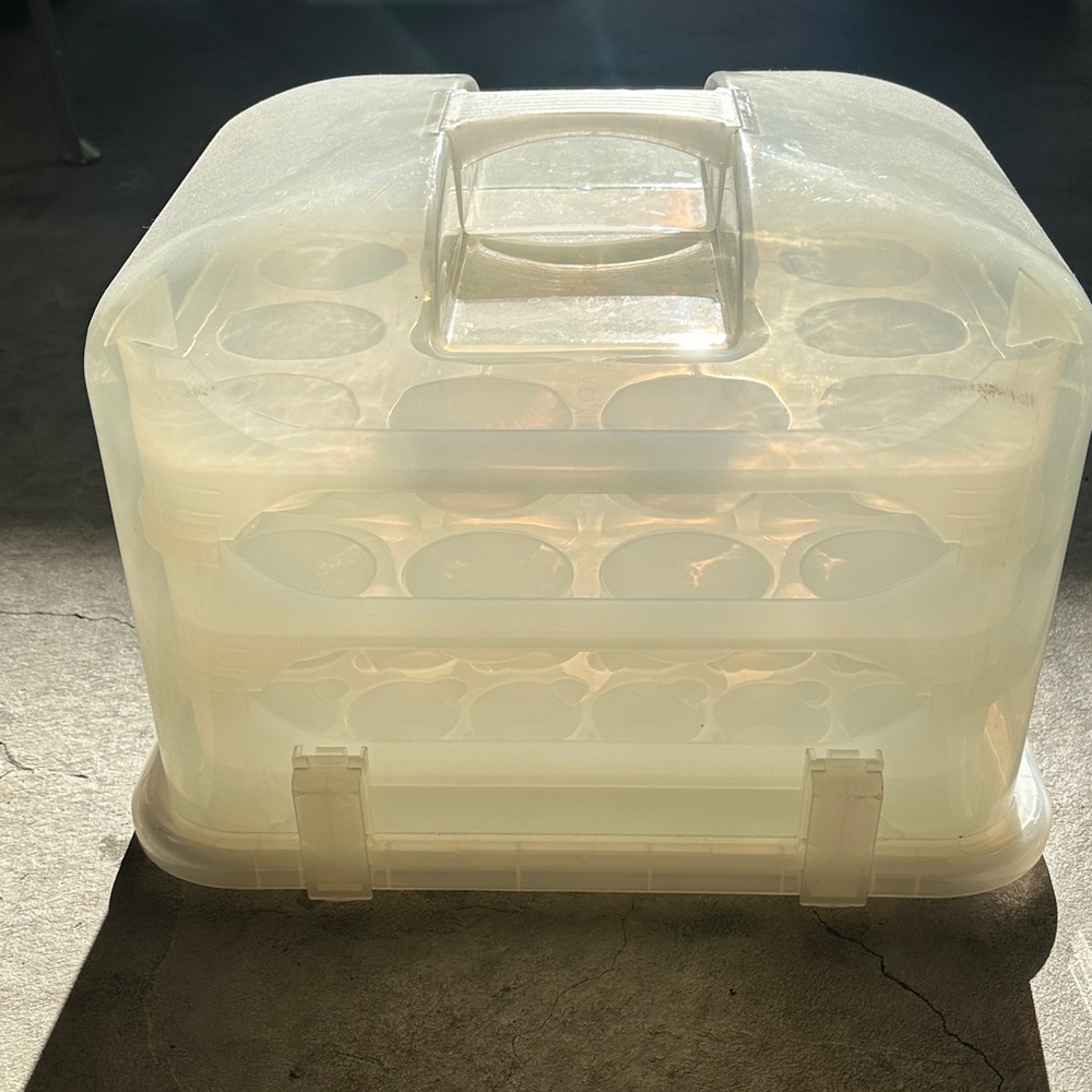 Mini & Regular Cupcake/Muffin Carrier